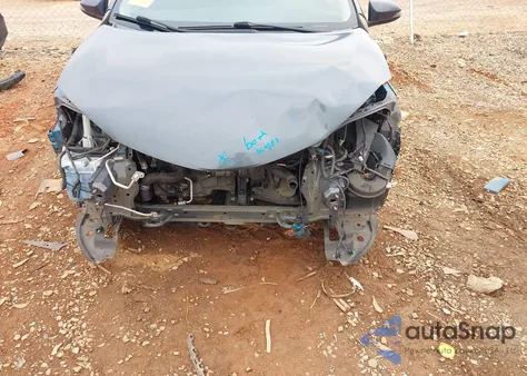 2015 Toyota Corolla S Plus z USA, uszkodzony, nr VIN 2T1BURHE2FC396724